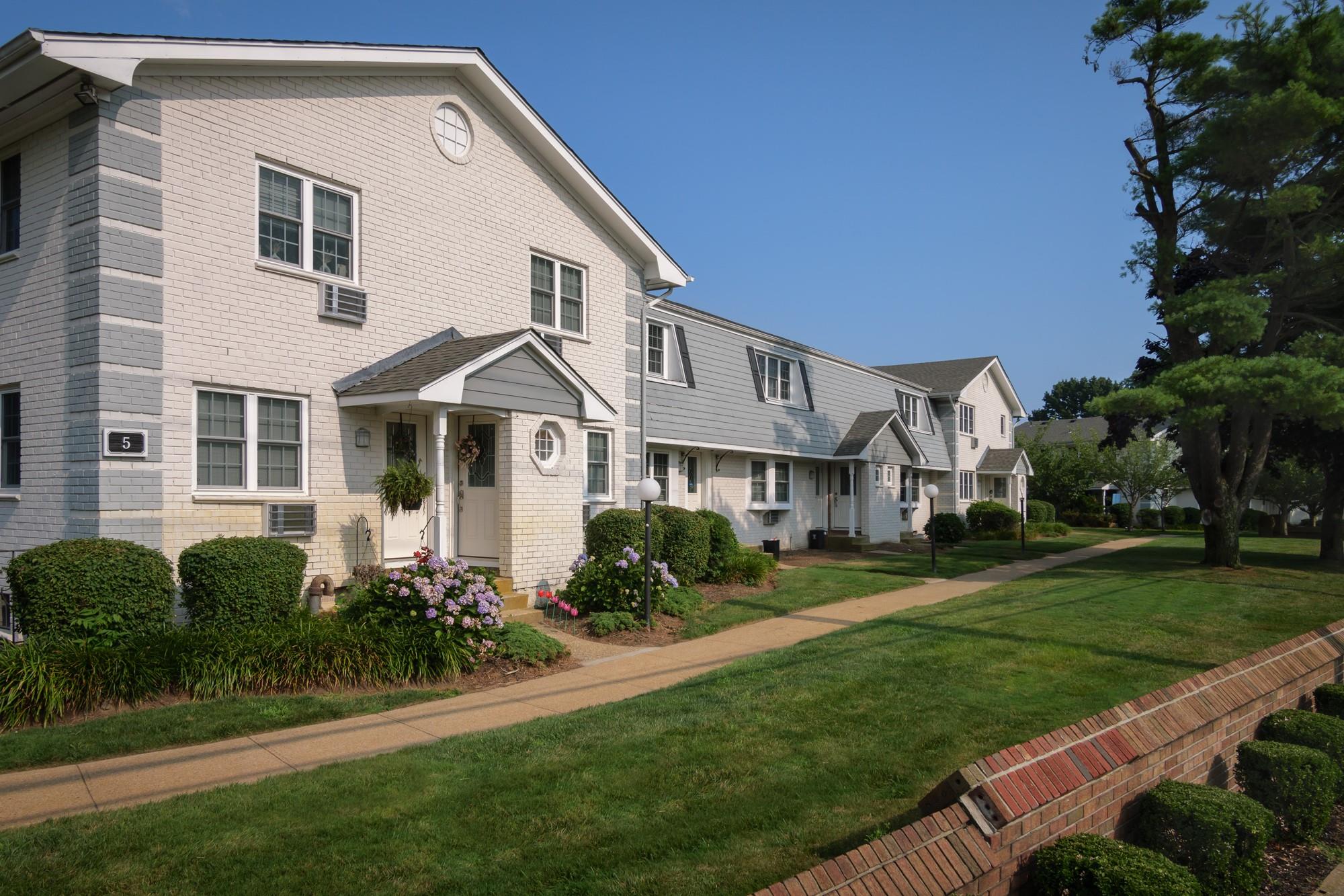 #1 photo, 23 Weaver Drive, Massapequa , NY 11758