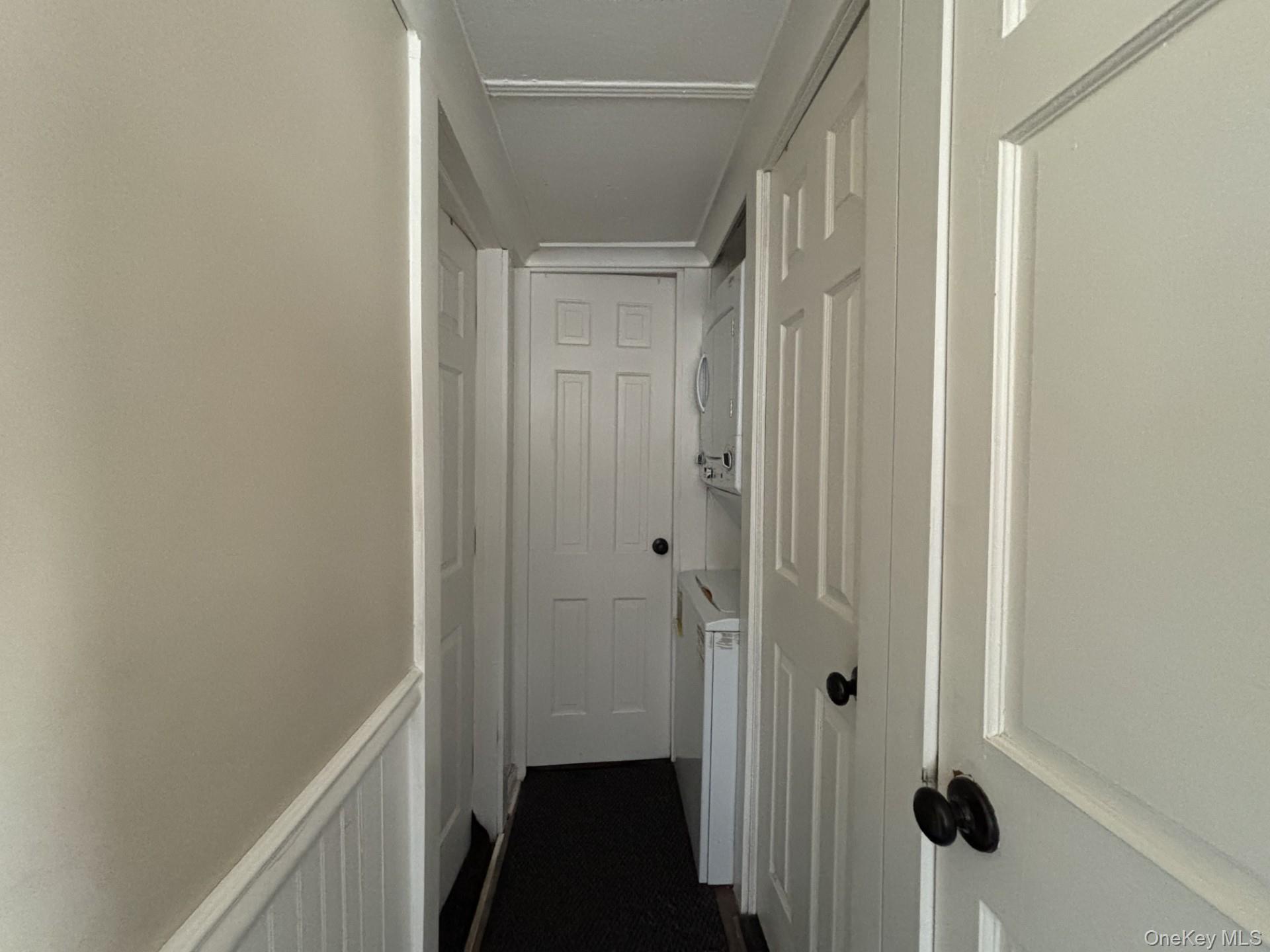 #4 photo, 150 Main Street, Islip , NY 11751