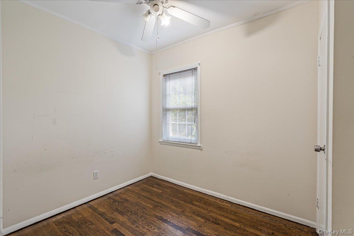 #8 photo, 8702 188th Street, クイーンズ区 Jamaica Estates , NY 11423