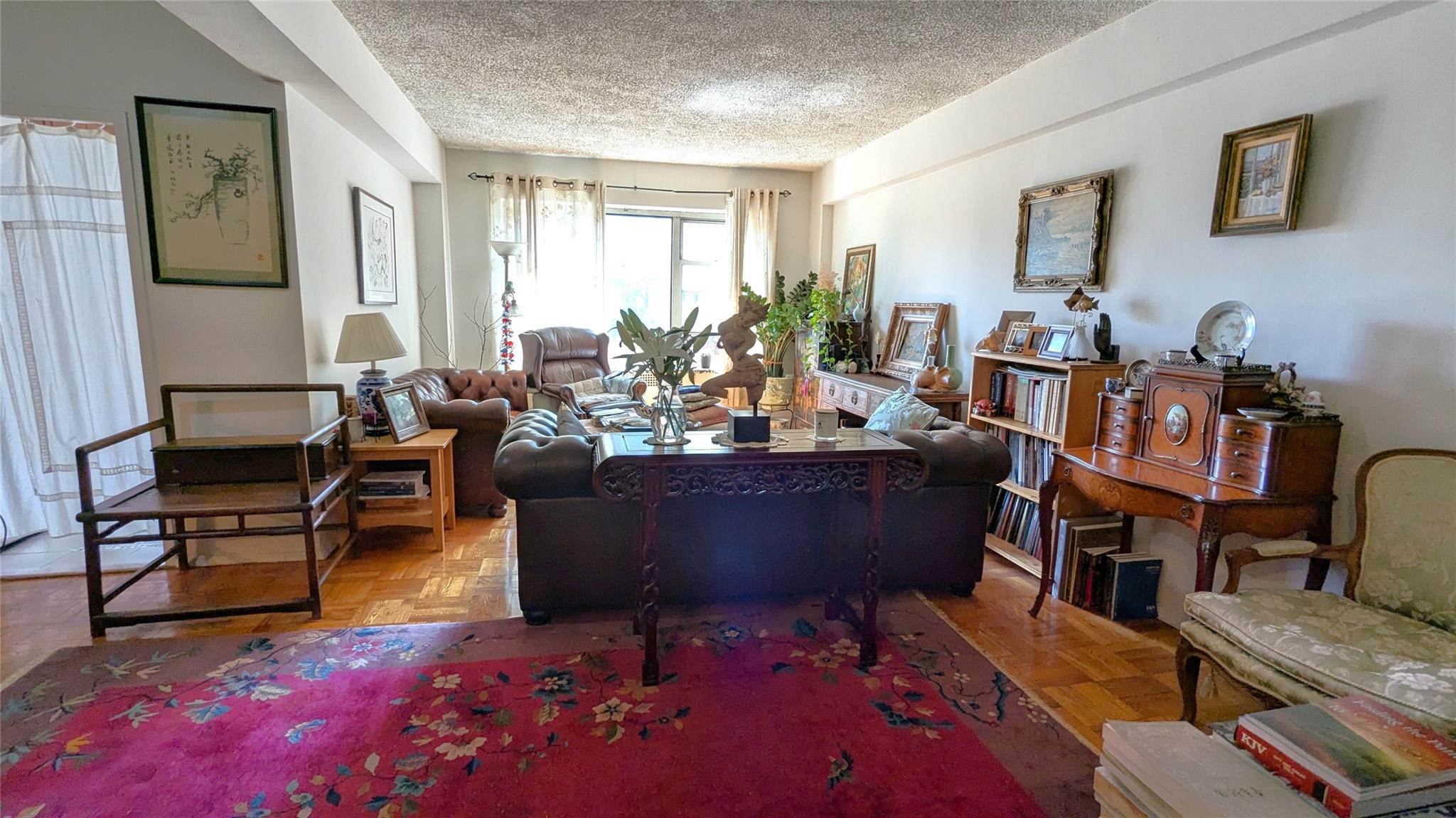 #3 photo, 63-33 98 Place, クイーンズ区 Rego Park , NY 11374