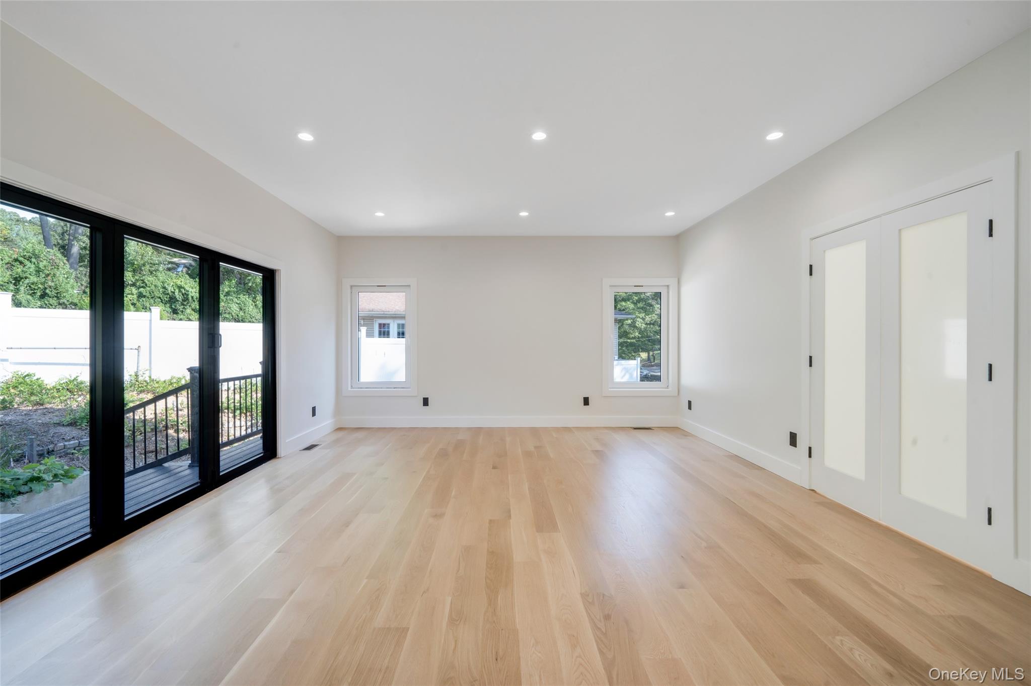 #15 photo, 628 Meadow Road, Smithtown , NY 11754