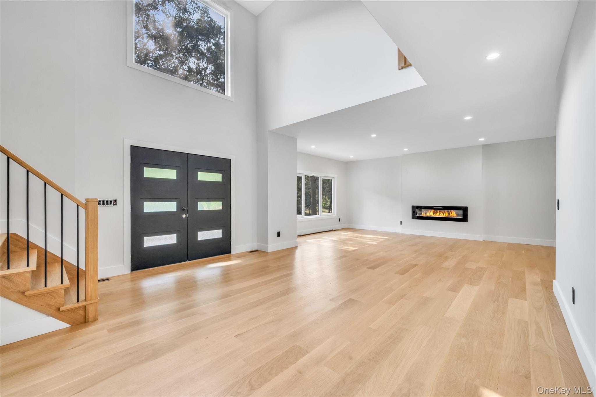 #19 photo, 628 Meadow Road, Smithtown , NY 11754