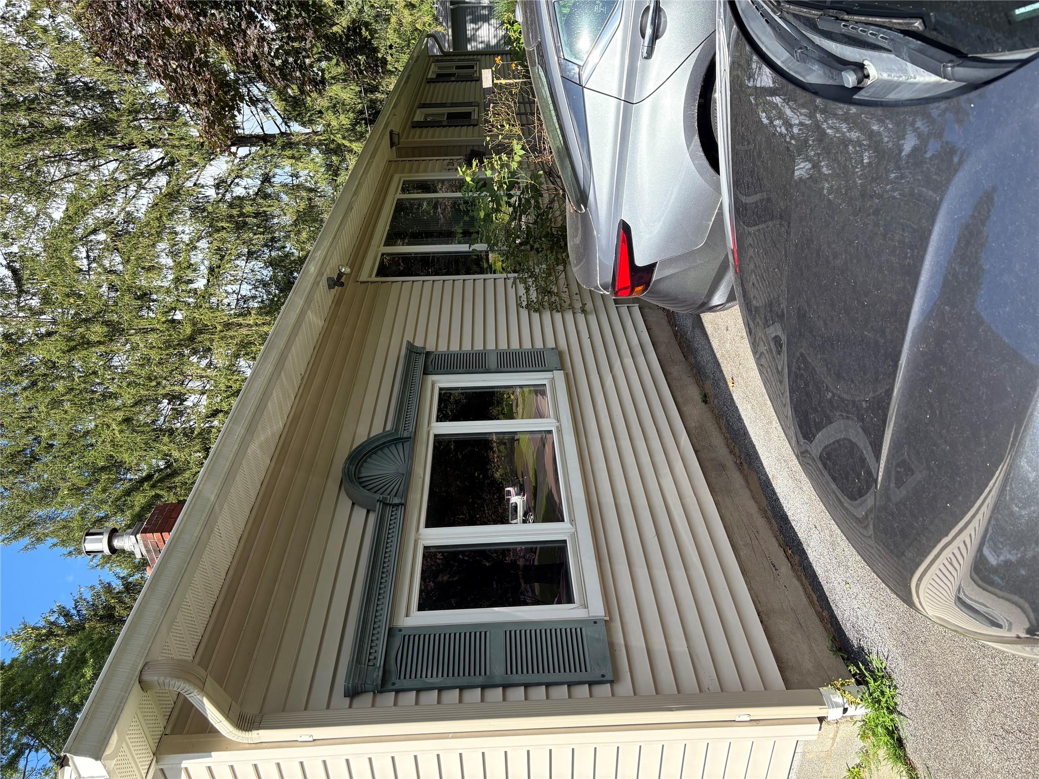 #1 photo, 20 Manor Road, Rhinebeck , NY 12572