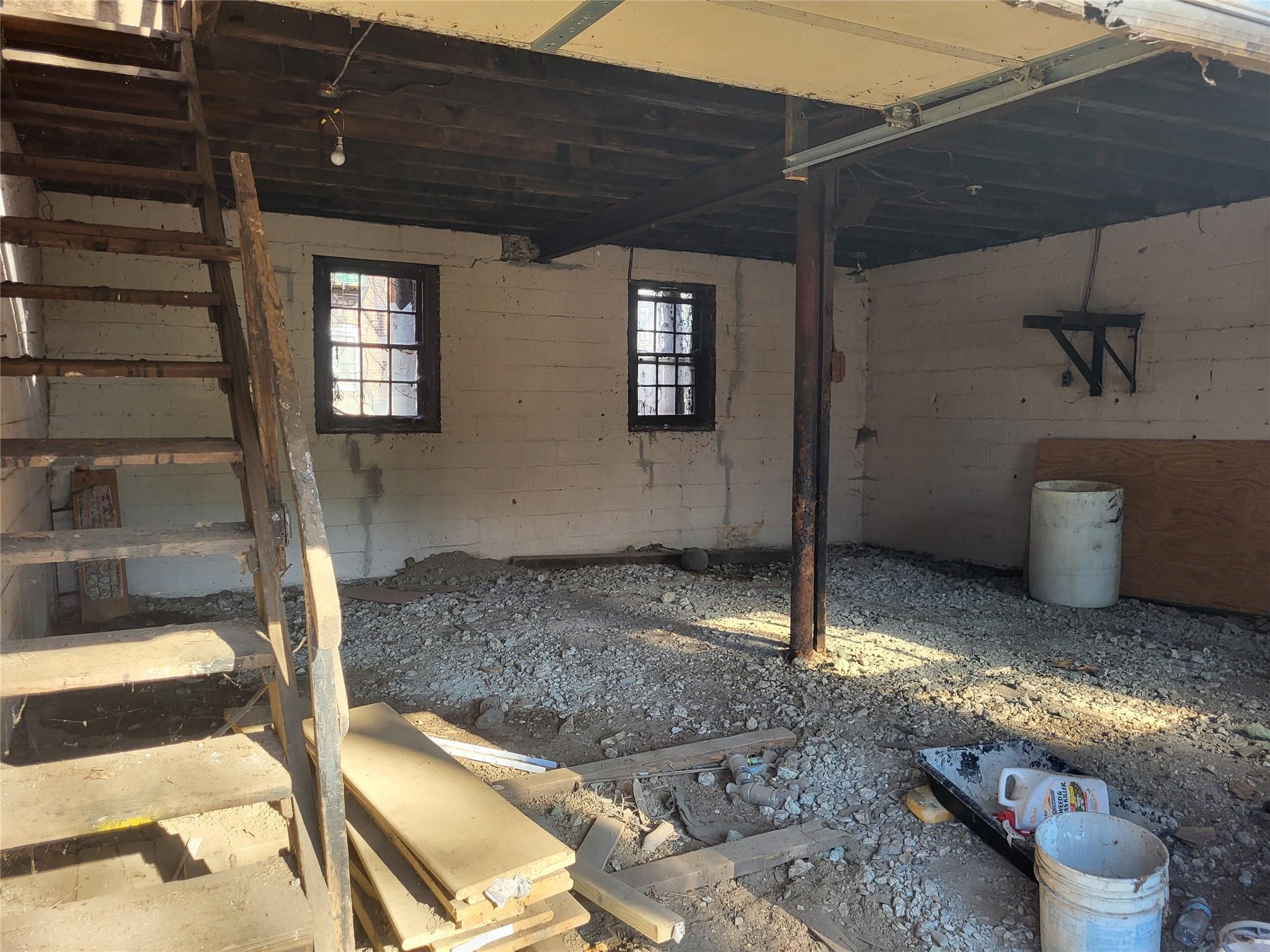 #4 photo, 18 Hasbrouck Street, Newburgh , NY 12550