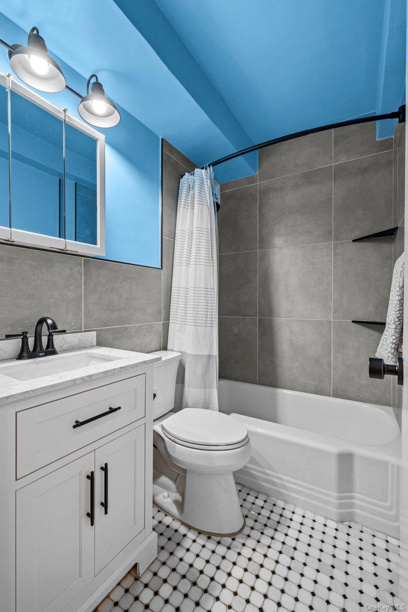 #15 photo, 5500 Fieldston Road, Bronx , NY 10471