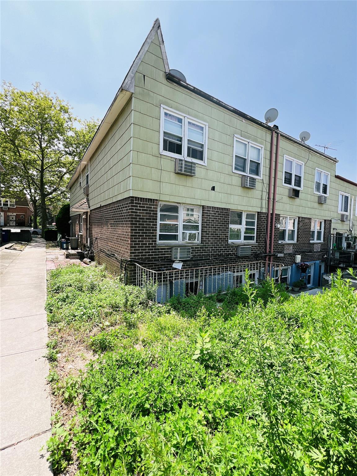 #12 photo, 240-29 68th Avenue, クイーンズ区 Douglaston , NY 11362