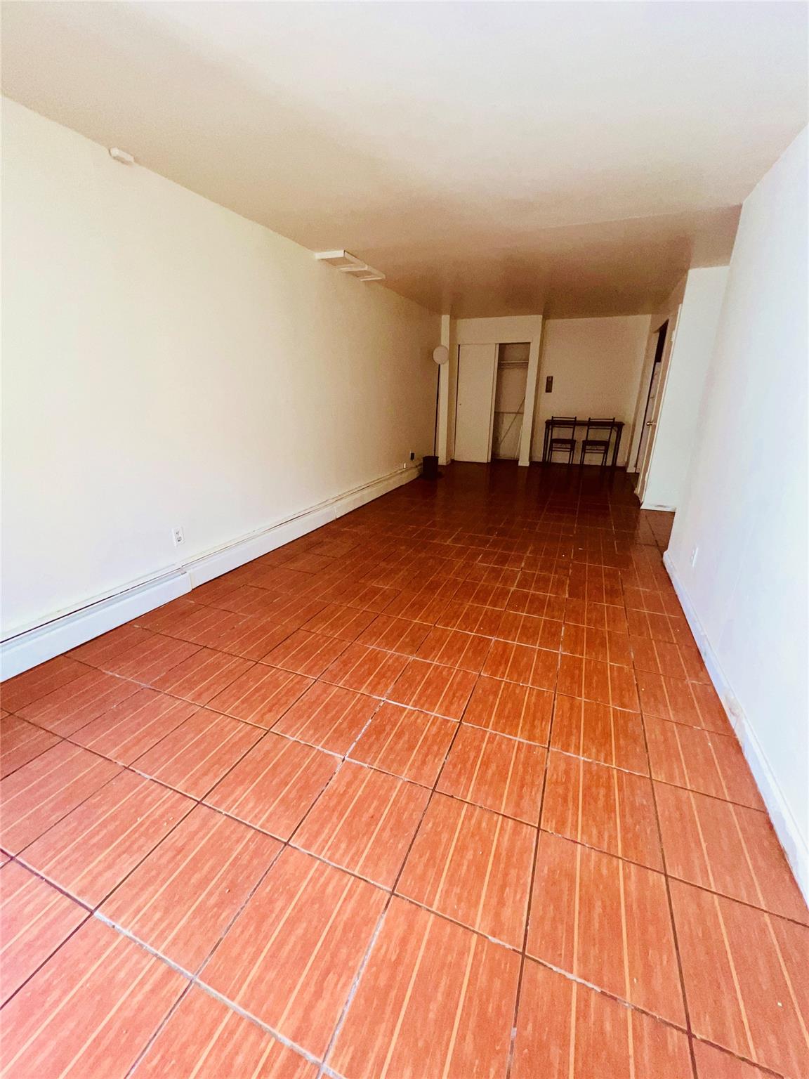 #9 photo, 240-29 68th Avenue, クイーンズ区 Douglaston , NY 11362