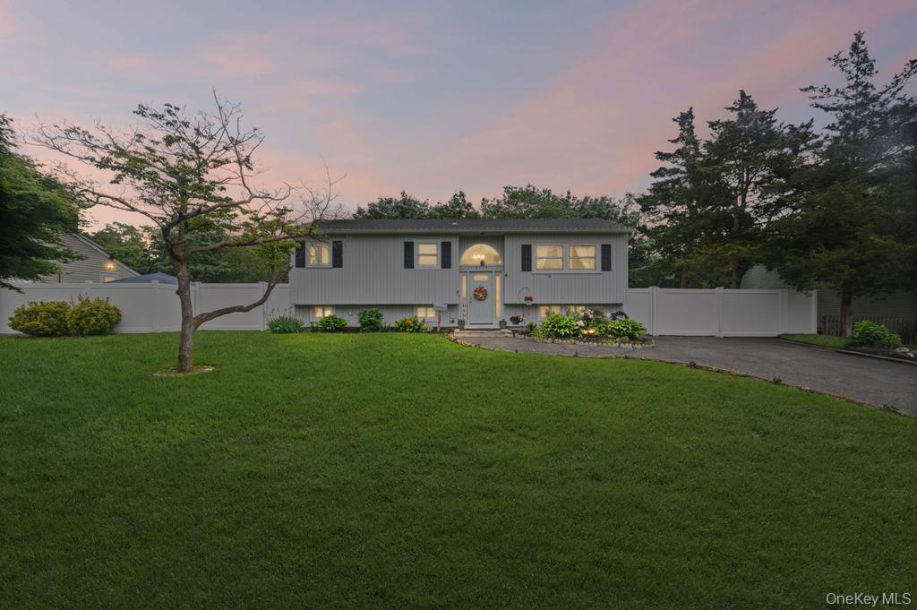 #1 photo, 3115 Heather Avenue, Medford , NY 11763