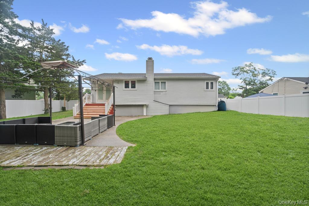 #8 photo, 3115 Heather Avenue, Medford , NY 11763