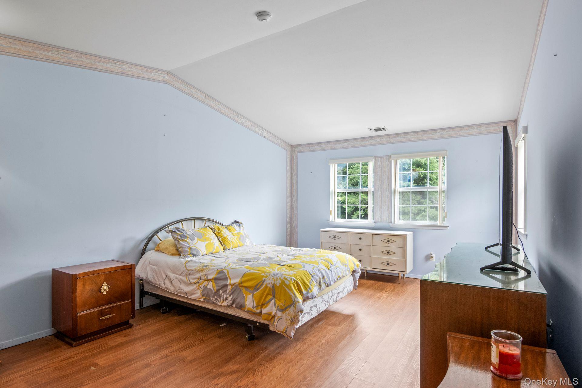 #15 photo, 124 Erin Lane, サフォーク郡 East Setauket , NY 11733