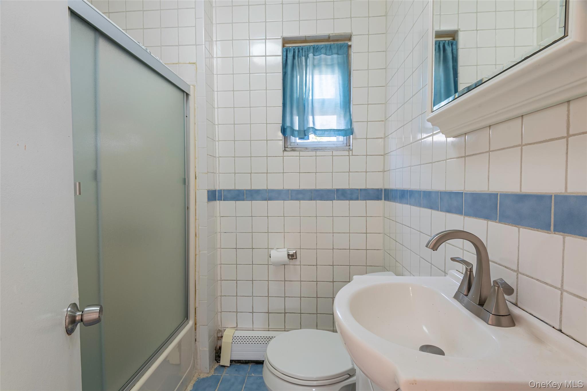 #11 photo, 459 Roquette Avenue, ナッソー郡 Floral Park , NY 11001