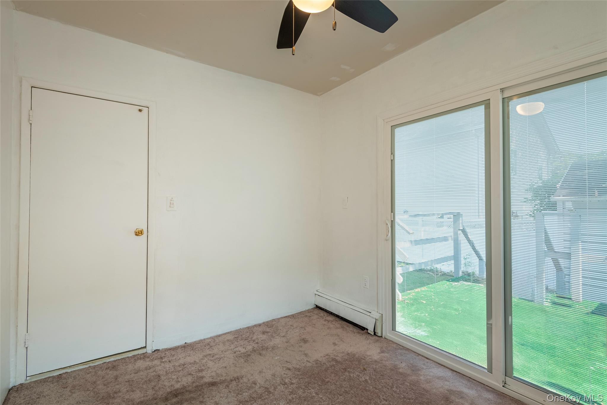 #13 photo, 459 Roquette Avenue, ナッソー郡 Floral Park , NY 11001