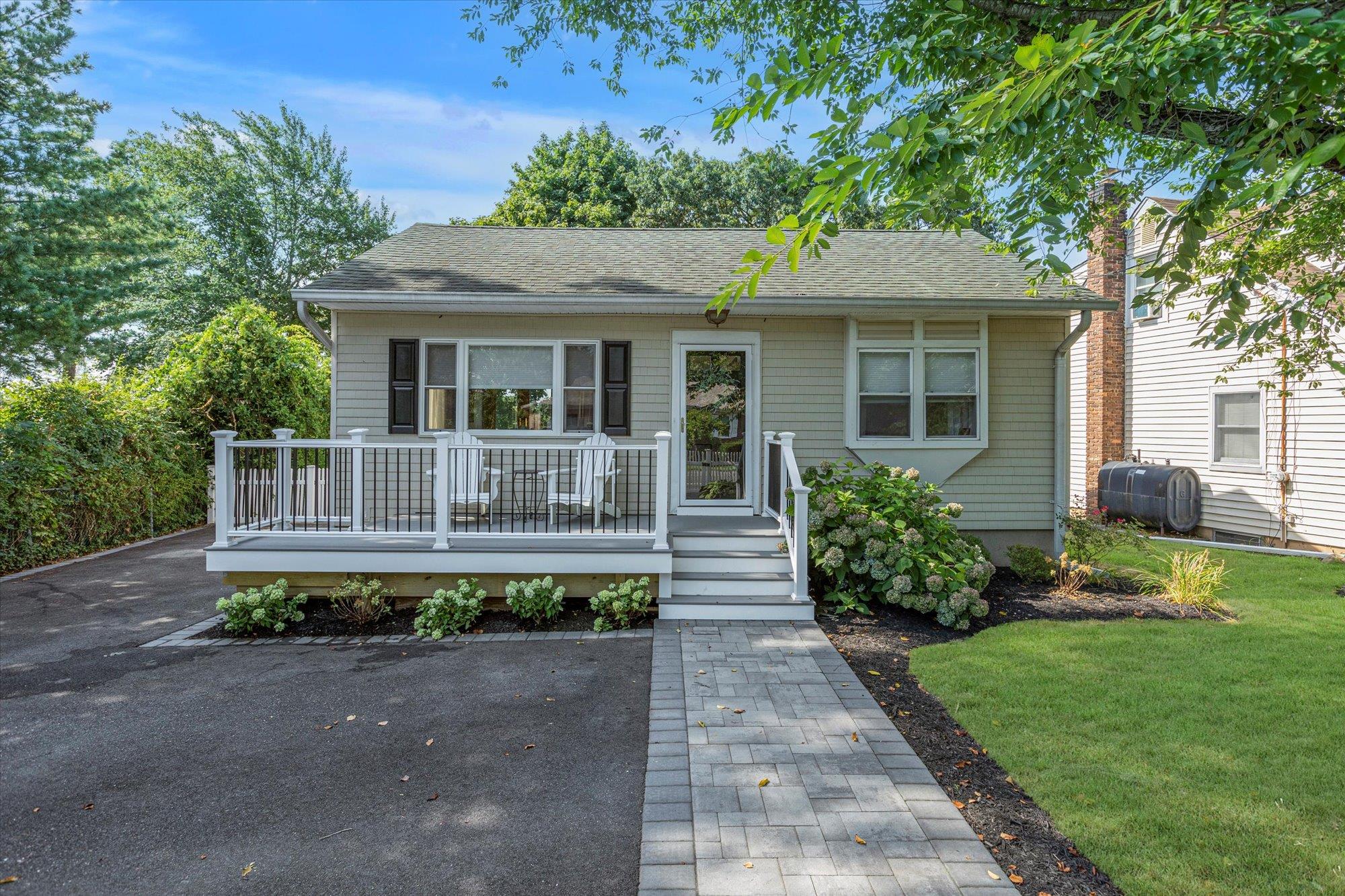 #1 photo, 84 Bellerose Avenue, East Northport , NY 11731