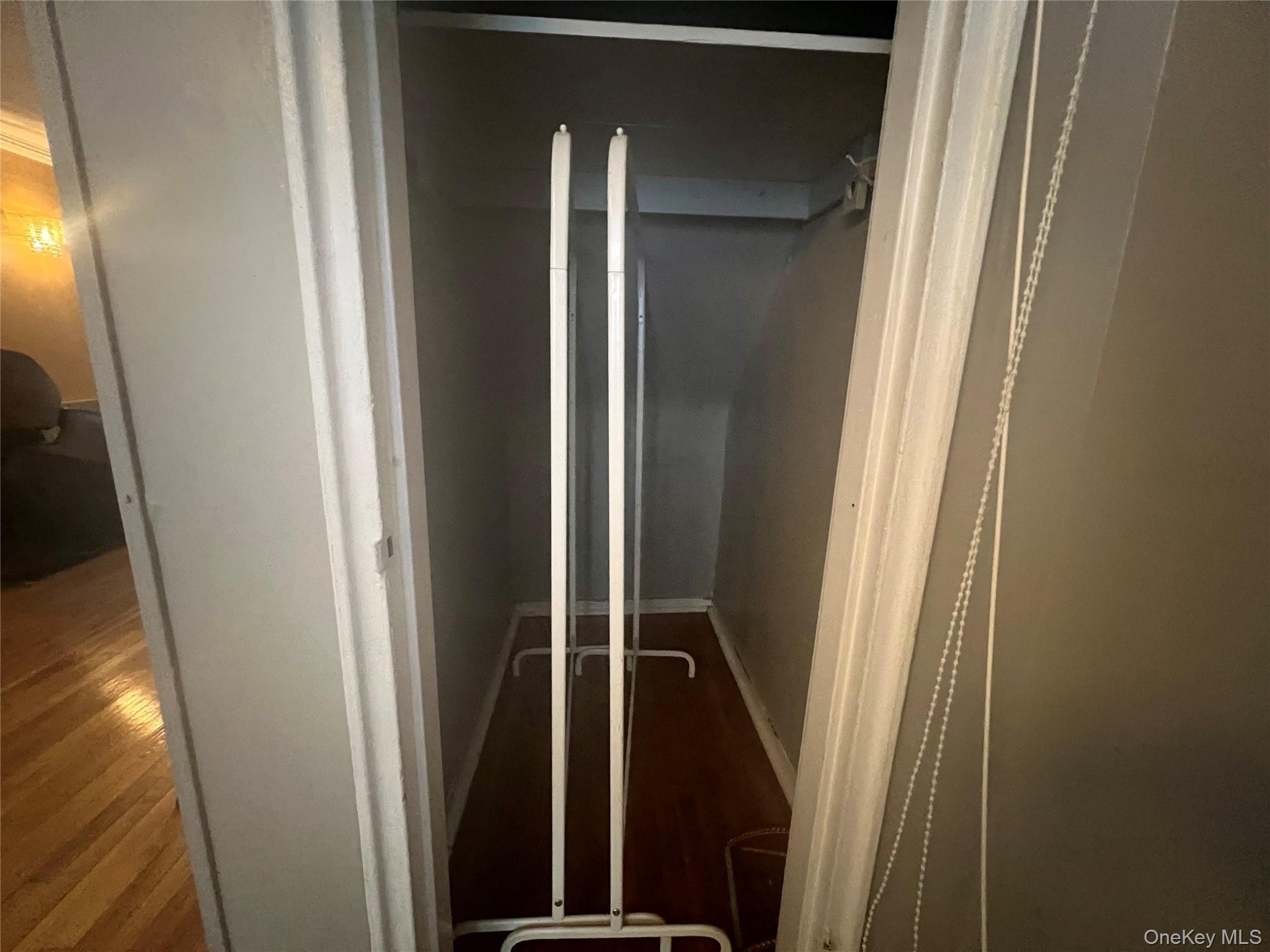 #12 photo, 135-23 Jewel Avenue, クイーンズ区 Flushing , NY 11367