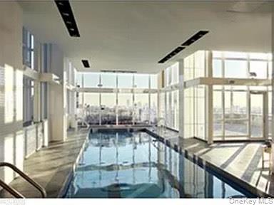 #6 photo, 350 W 42nd Street, マンハッタン New York (Manhattan) , NY 10036