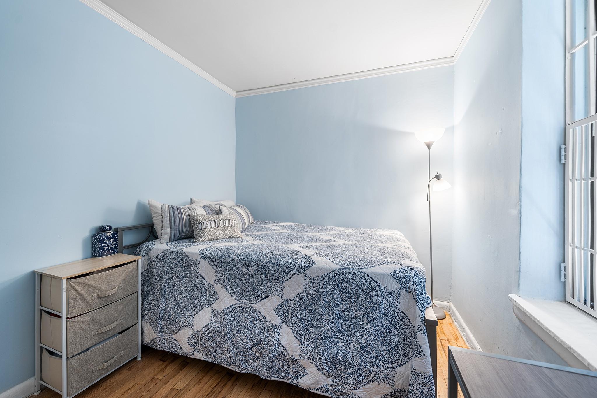 #10 photo, 4 W 101st Street, New York (Manhattan) , NY 10025