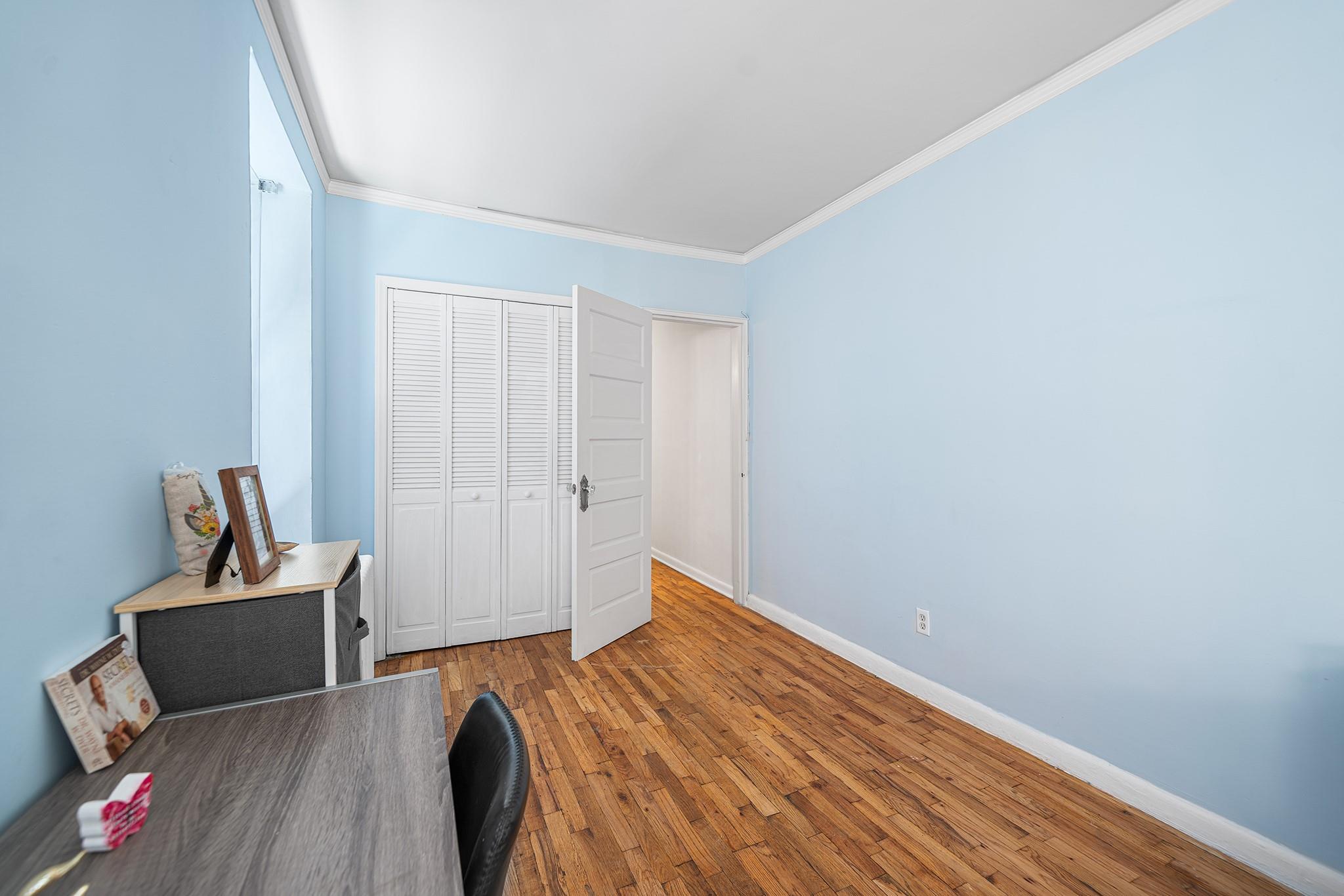 #11 photo, 4 W 101st Street, New York (Manhattan) , NY 10025