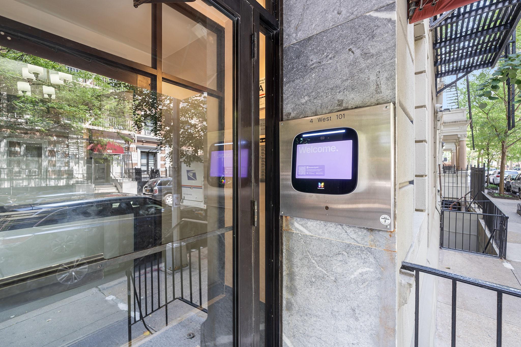 #20 photo, 4 W 101st Street, New York (Manhattan) , NY 10025