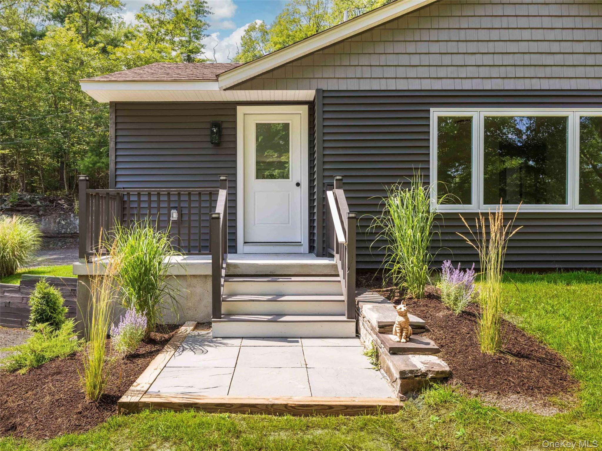 #1 photo, 14 Goat Hill Road, Saugerties , NY 12477