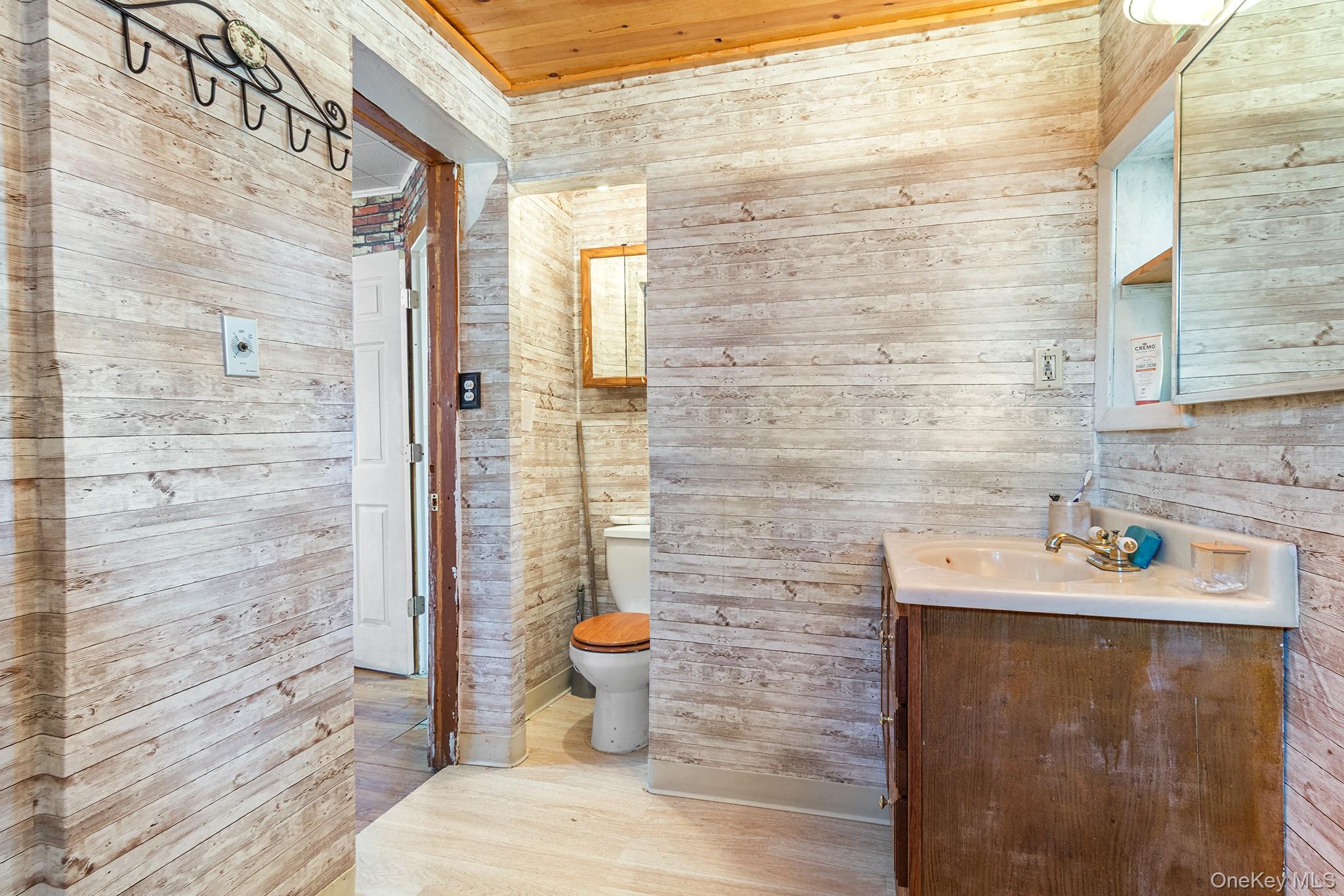 #15 photo, 264 Woodworth Avenue, Yonkers , NY 10701