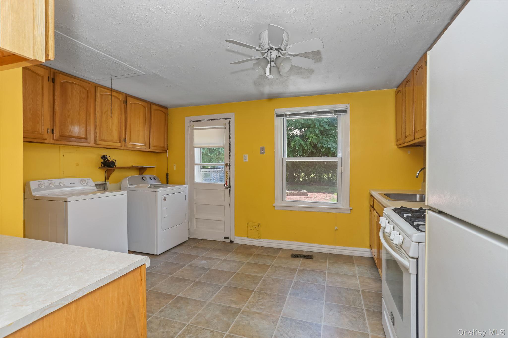 #9 photo, 27 N Wayne Avenue, 紐約州 West Haverstraw , NY 10993