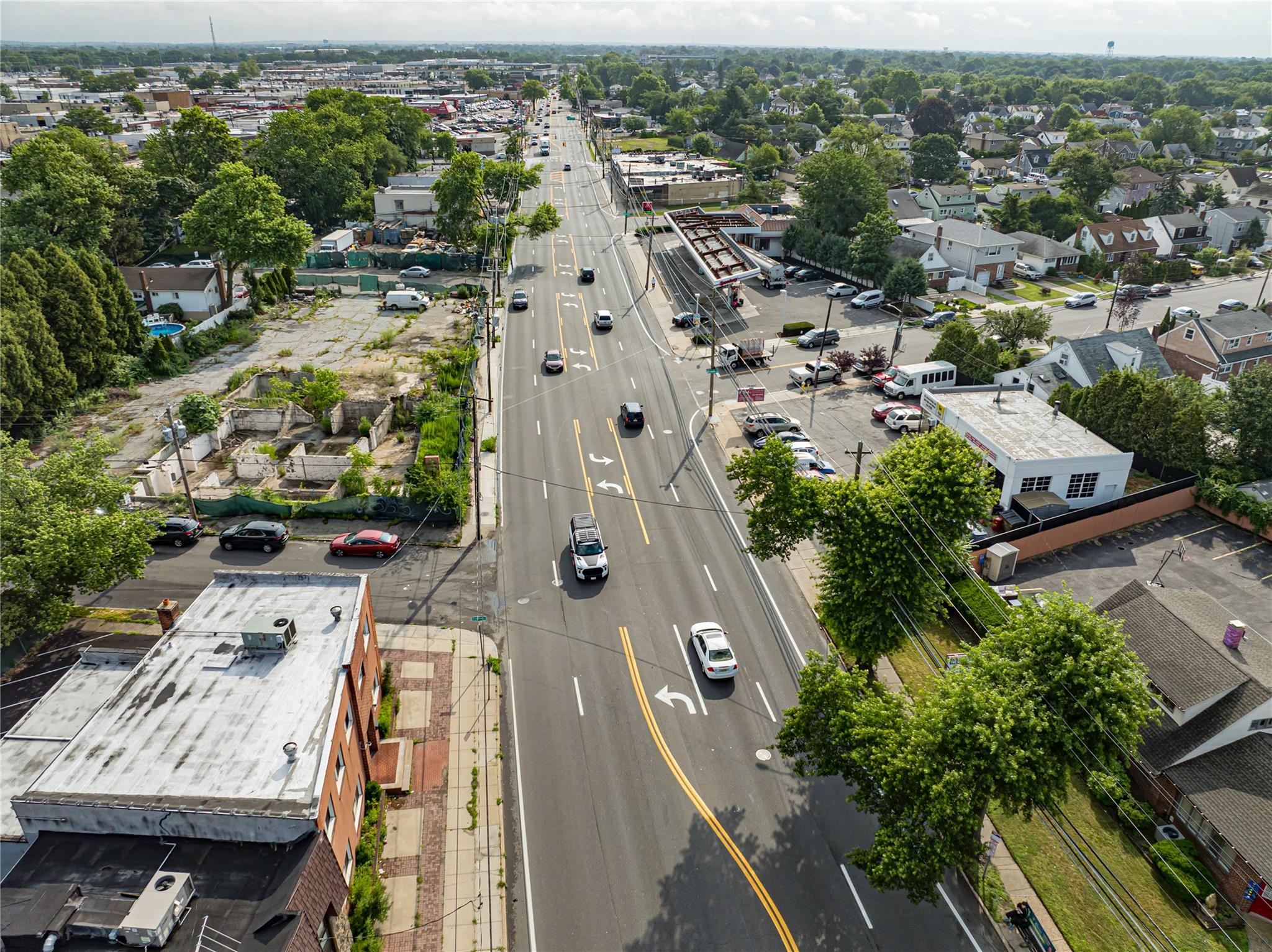 #9 photo, 837 Old Country Road, ナッソー郡 Westbury , NY 11590