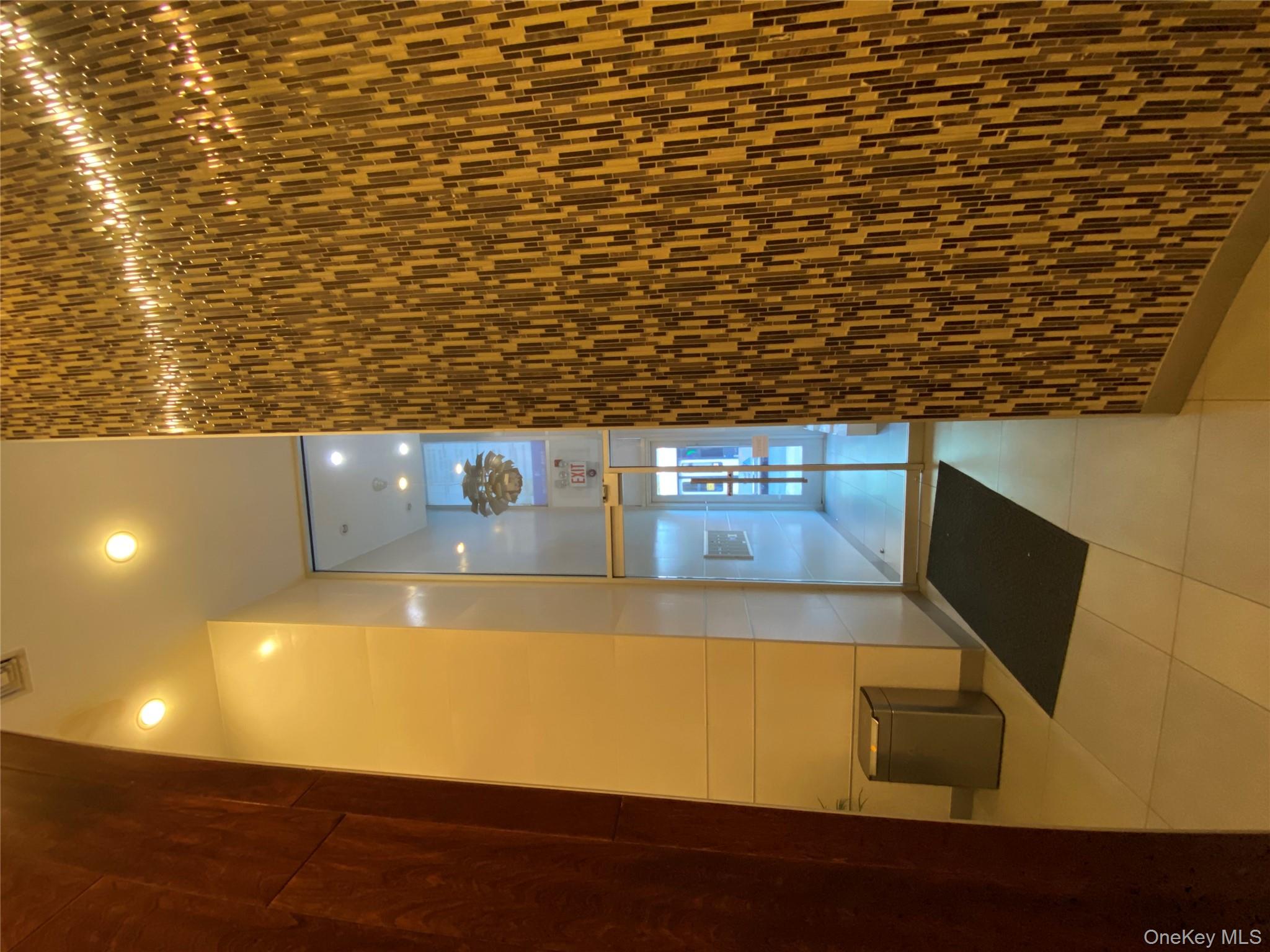 #4 photo, 13516 Roosevelt Avenue, クイーンズ区 Flushing , NY 11354