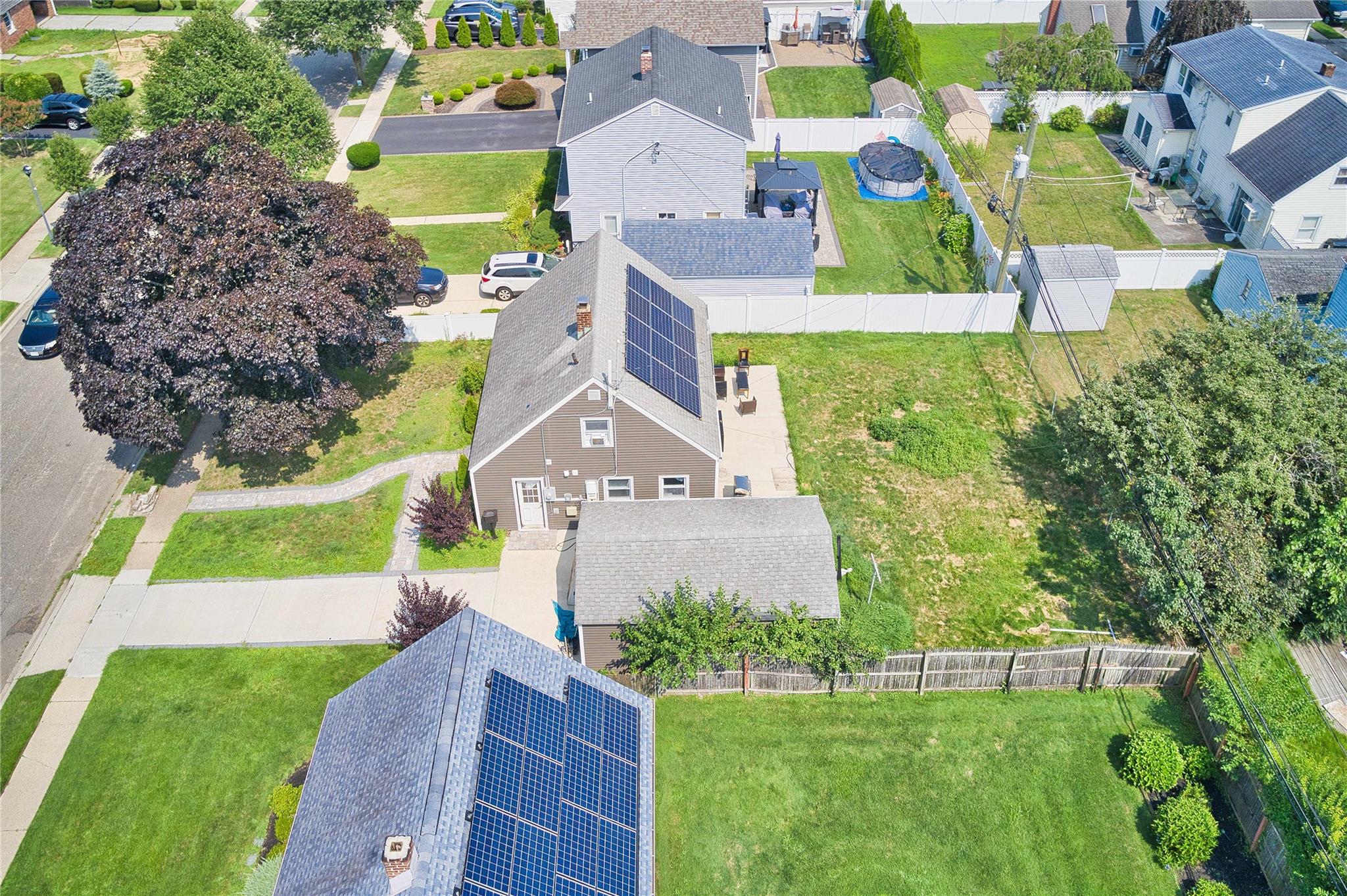 #1 photo, 14 Glade Lane, Levittown , NY 11756