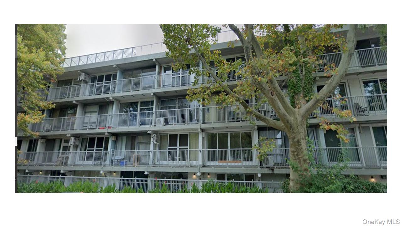 #1 photo, 21201 42nd Avenue, Bayside , NY 11361