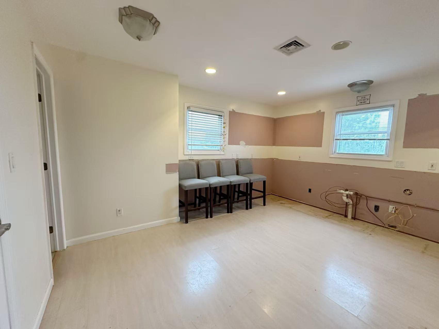 #14 photo, 203 29th Street, Lindenhurst , NY 11757