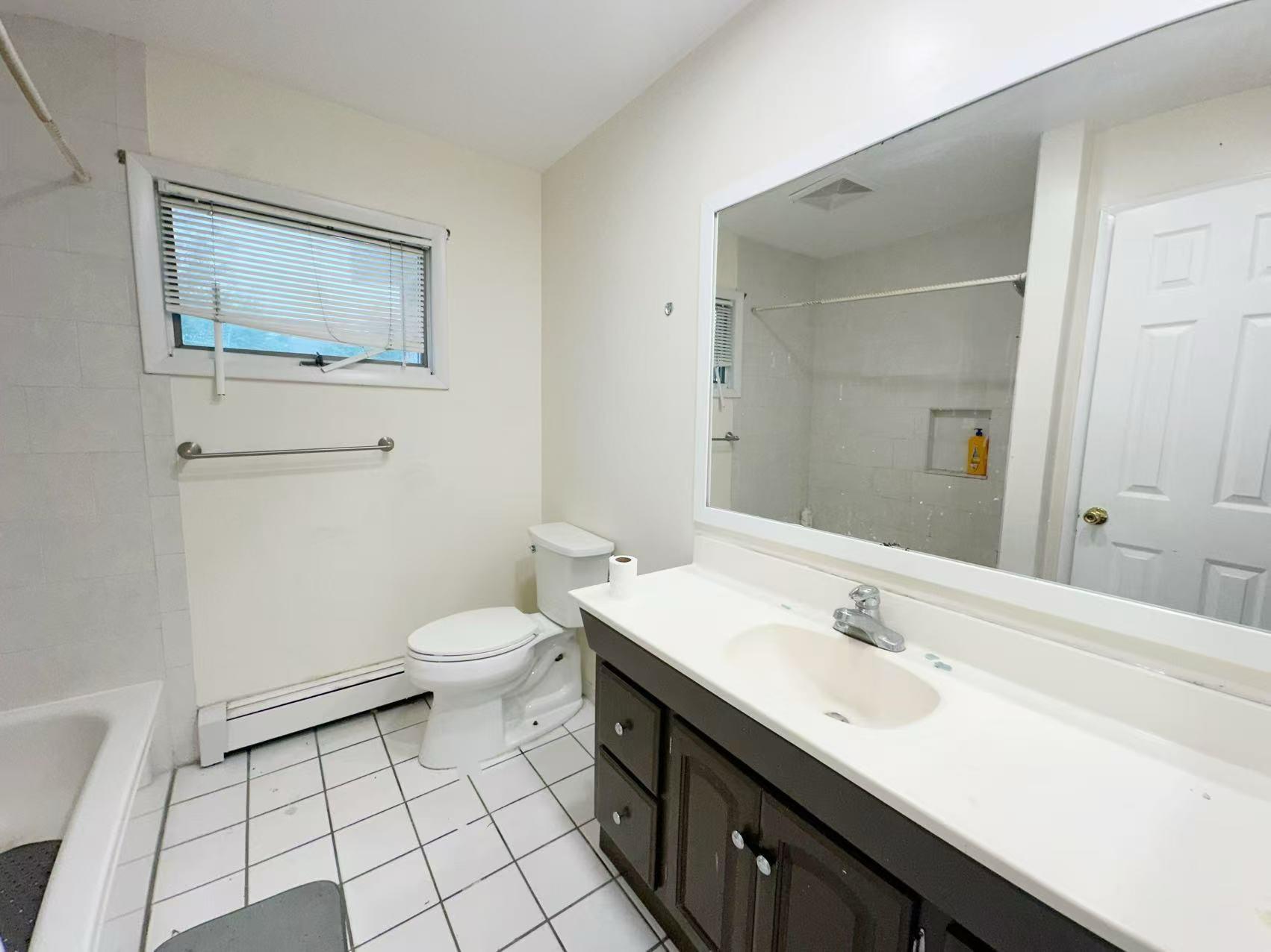 #16 photo, 203 29th Street, Lindenhurst , NY 11757