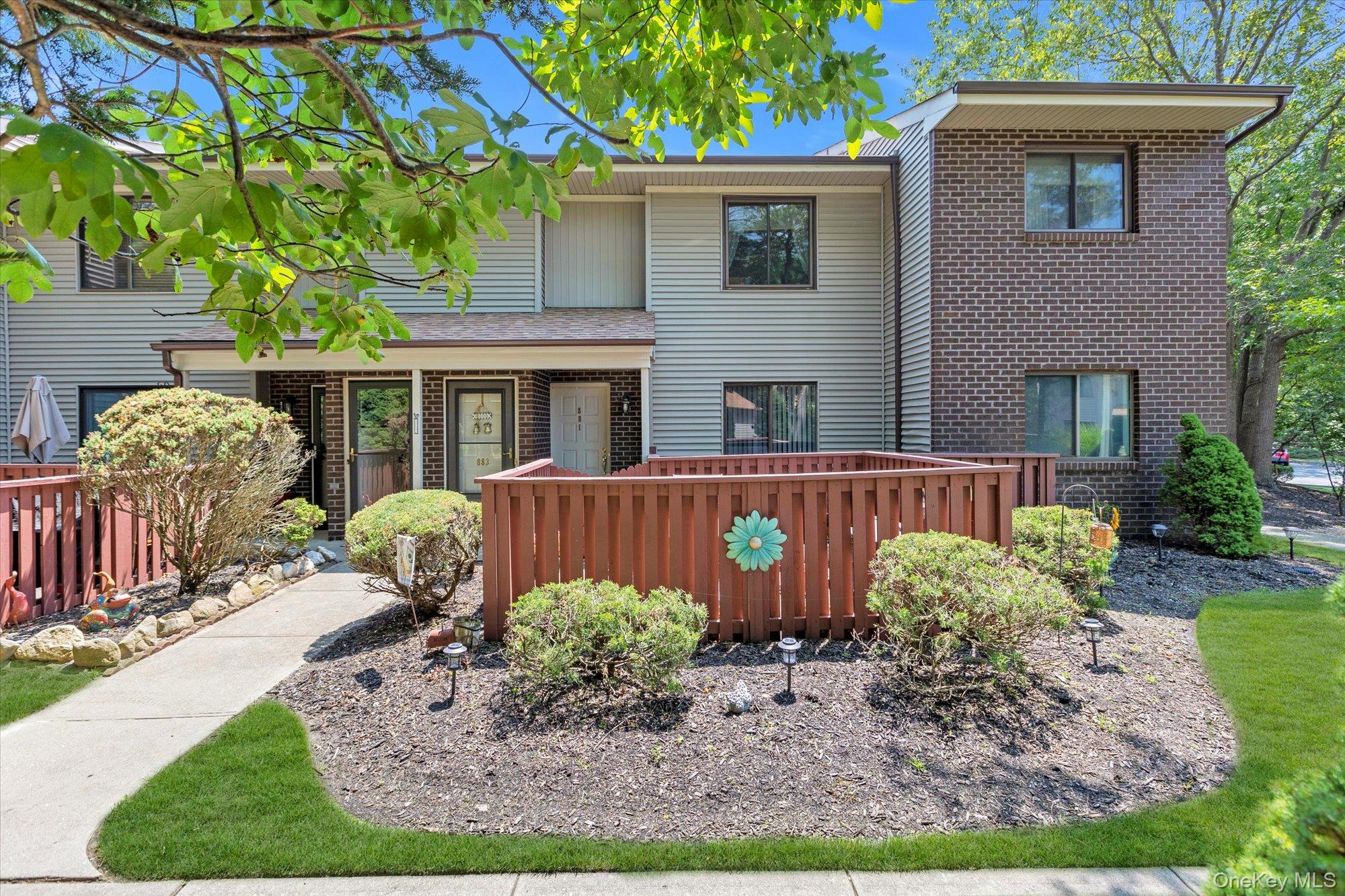 #1 photo, 881 Skyline Drive, Coram , NY 11727