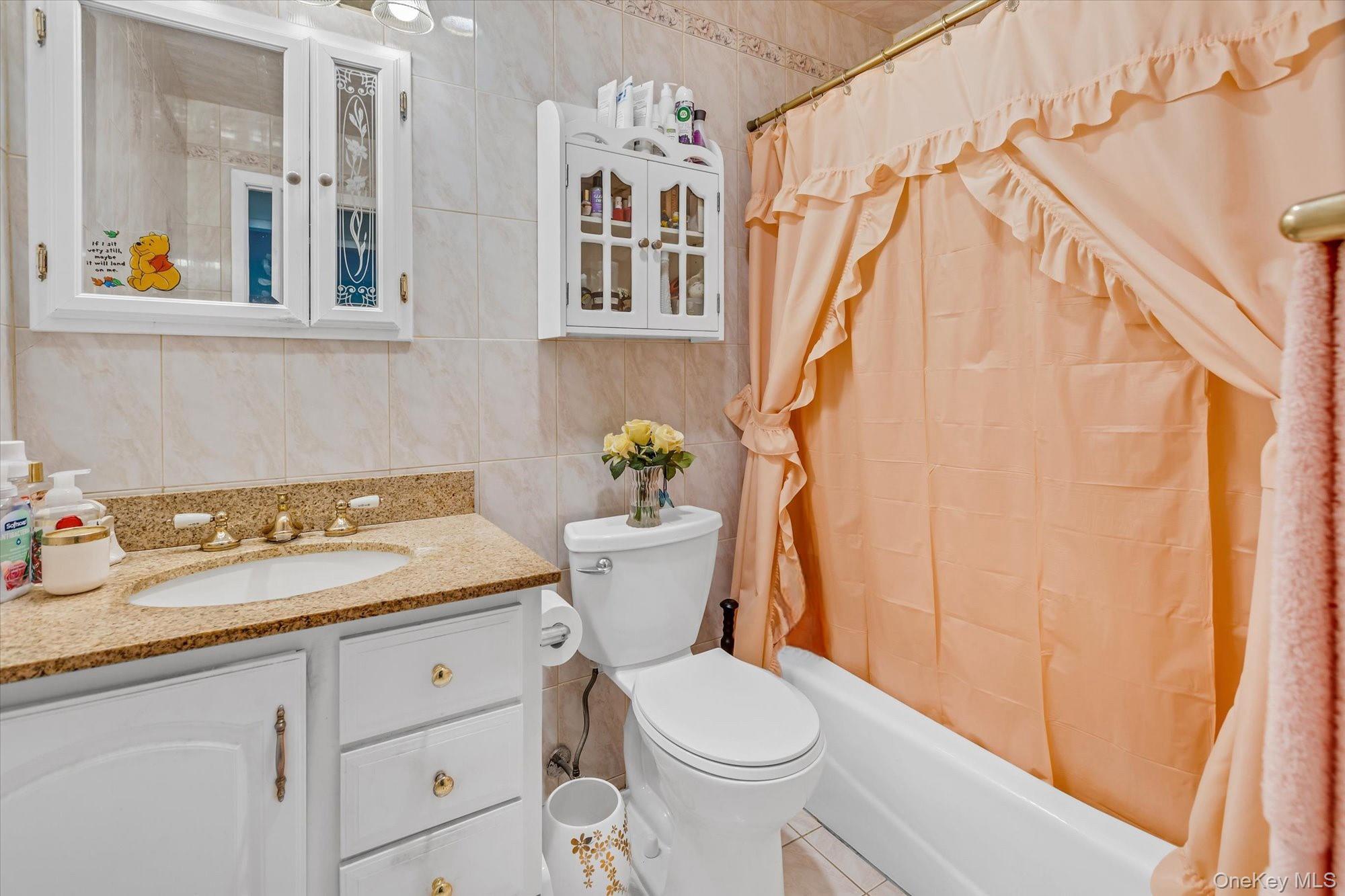 #9 photo, 881 Skyline Drive, Coram , NY 11727