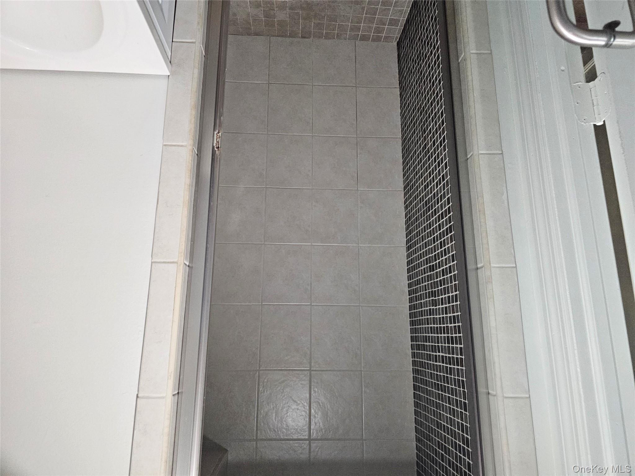 #12 photo, 182-10 141 Avenue, Springfield Gardens , NY 11413