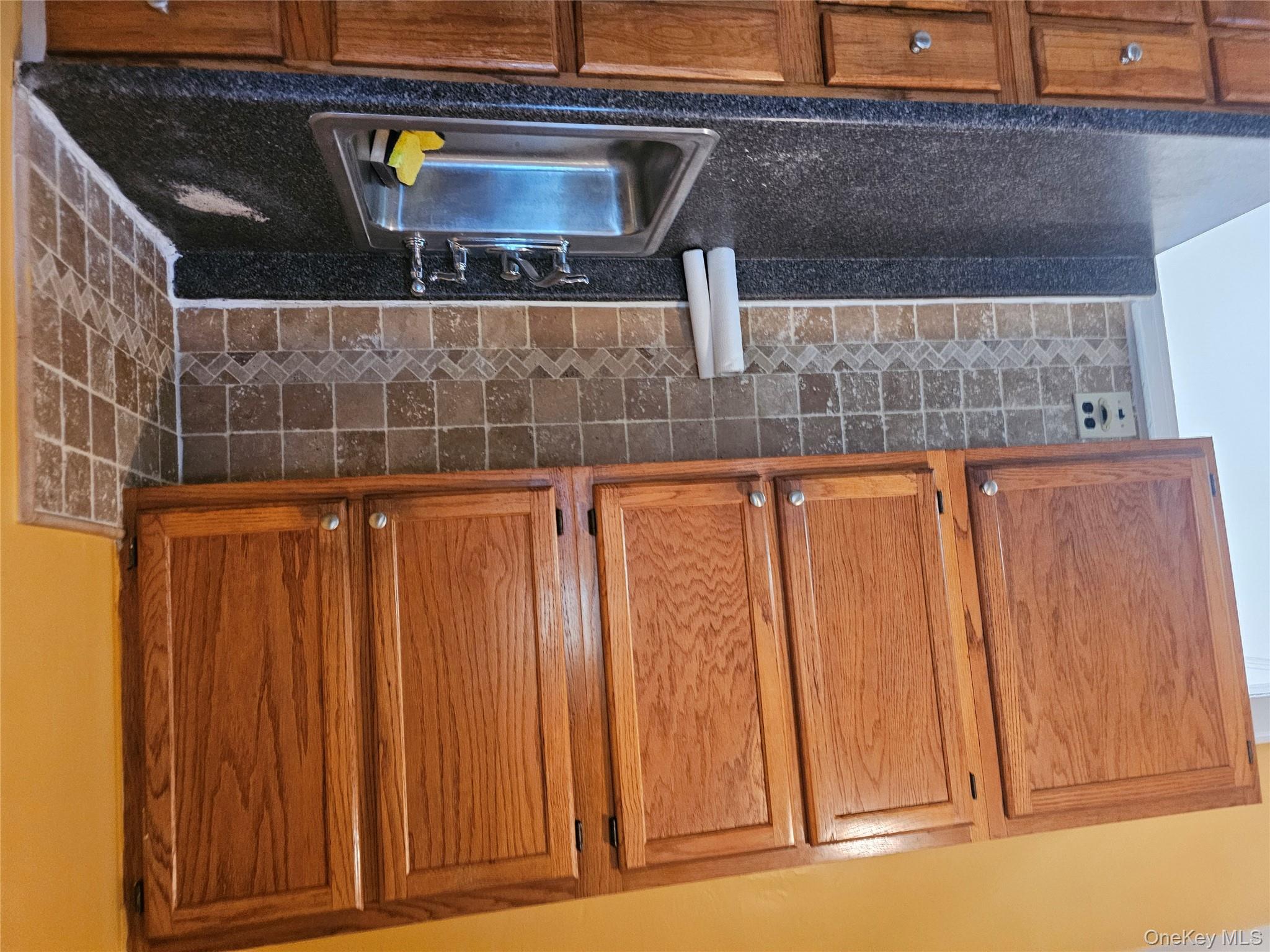 #6 photo, 182-10 141 Avenue, Springfield Gardens , NY 11413