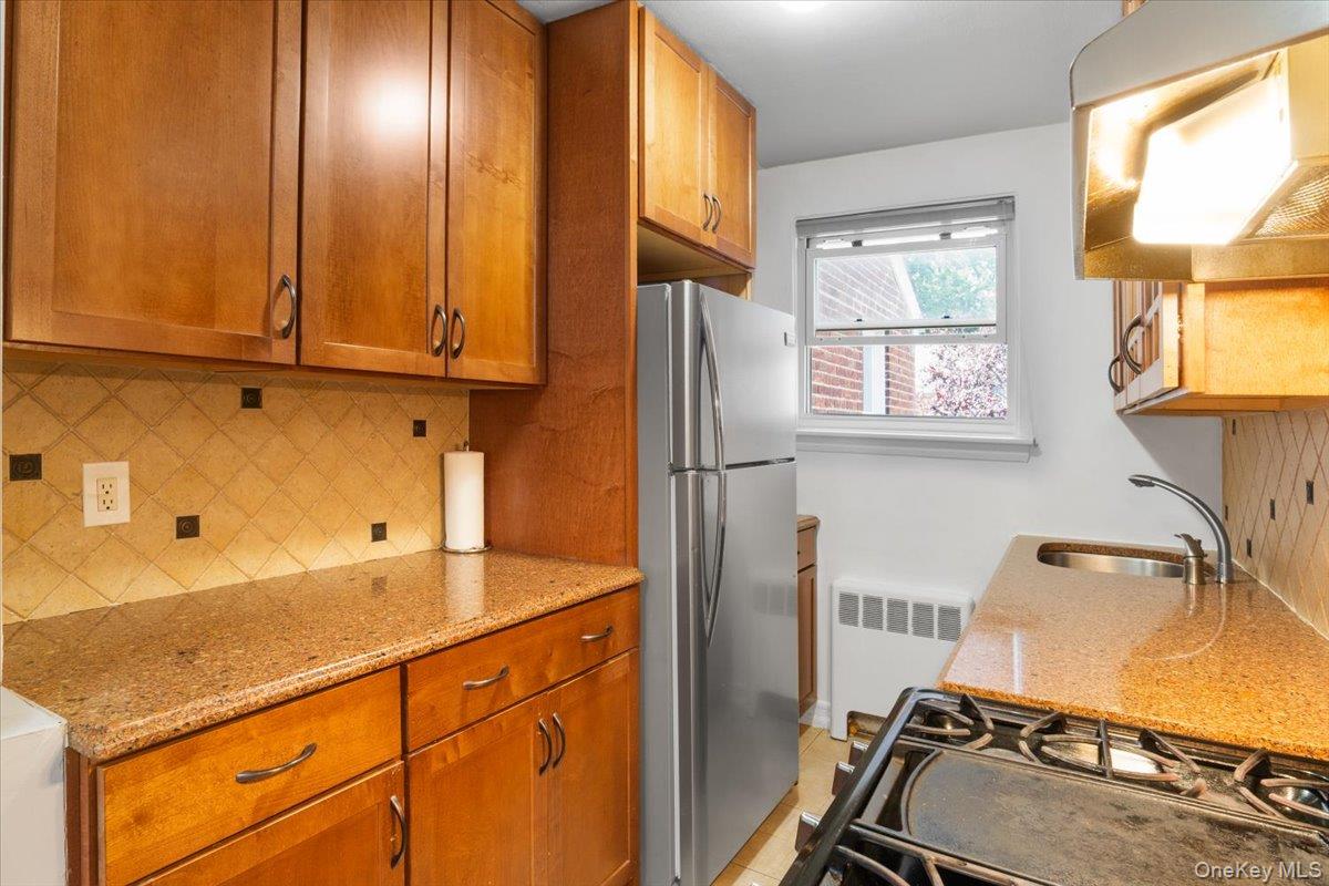 #10 photo, 77 Edwards Street, ナッソー郡 Roslyn Heights , NY 11577