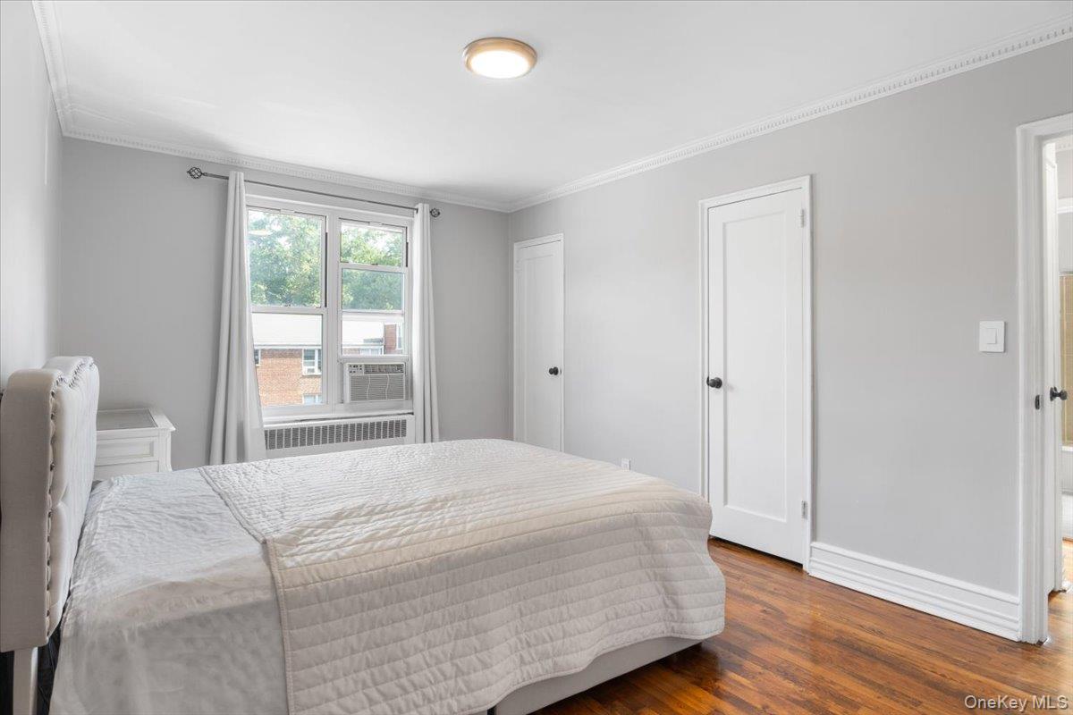 #12 photo, 77 Edwards Street, ナッソー郡 Roslyn Heights , NY 11577