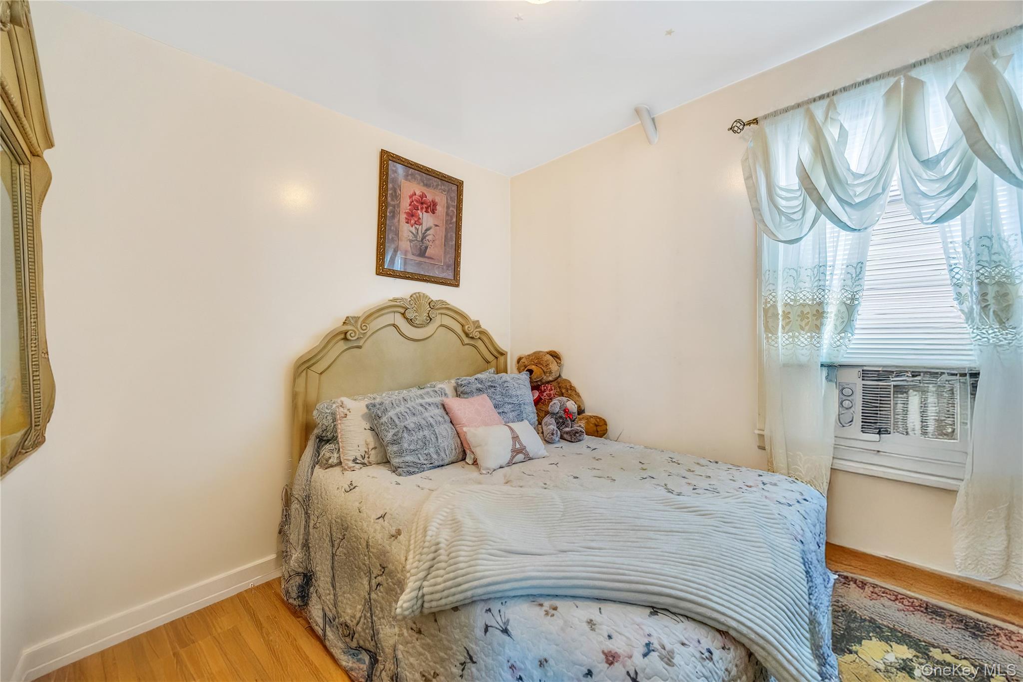 #18 photo, 9407 Pitkin Avenue, Ozone Park , NY 11417