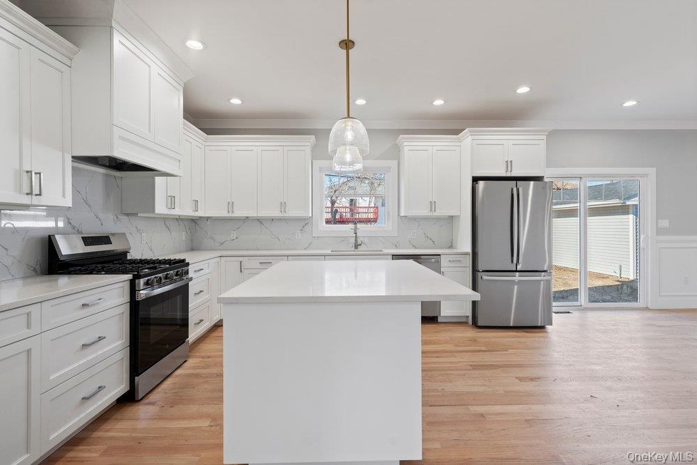 #12 photo, 56 Seitz Drive, מחוז נסאו Bethpage , NY 11714