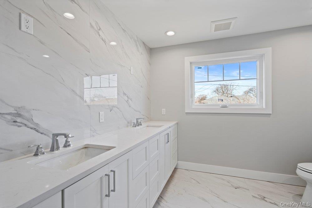 #19 photo, 56 Seitz Drive, מחוז נסאו Bethpage , NY 11714