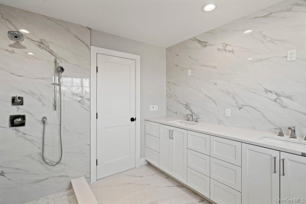 #20 photo, 56 Seitz Drive, מחוז נסאו Bethpage , NY 11714