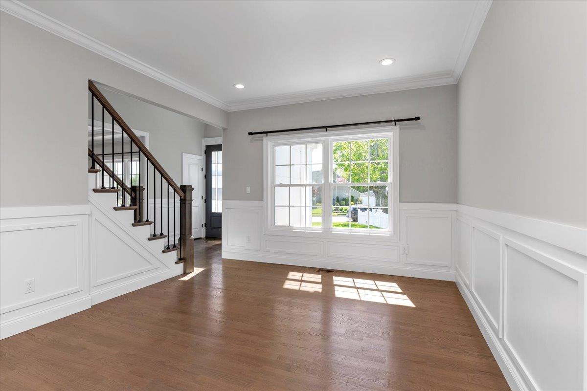 #5 photo, 56 Seitz Drive, Bethpage , NY 11714