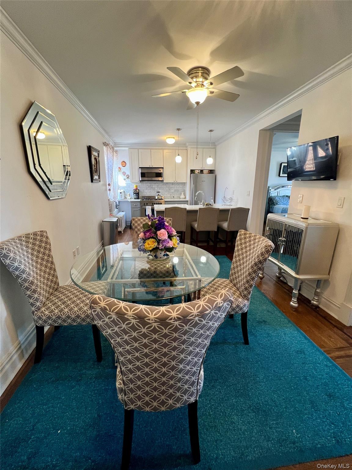 #2 photo, 4222 KETCHAM Street, クイーンズ区 Elmhurst , NY 11373