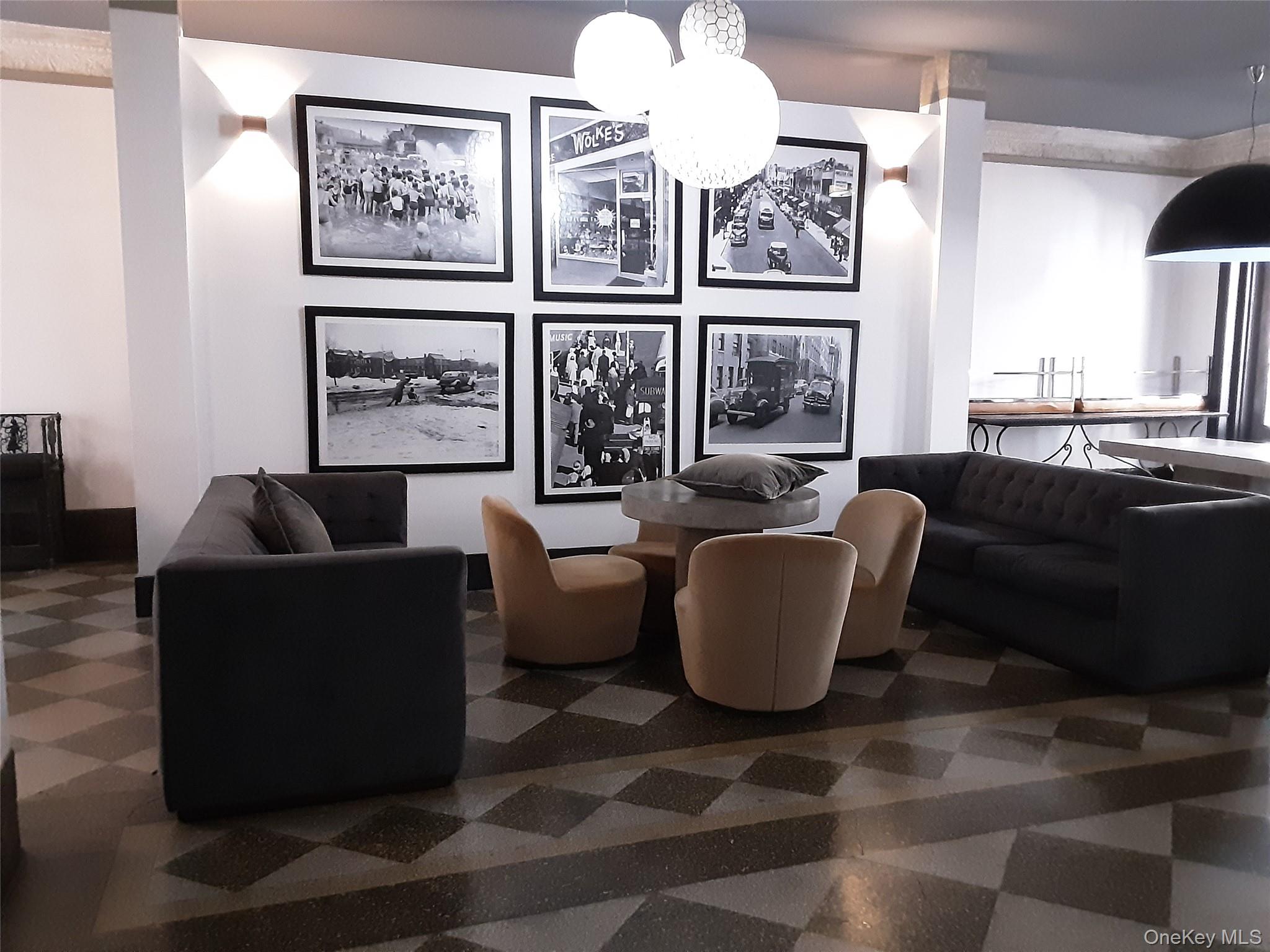 #6 photo, 4222 KETCHAM Street, クイーンズ区 Elmhurst , NY 11373