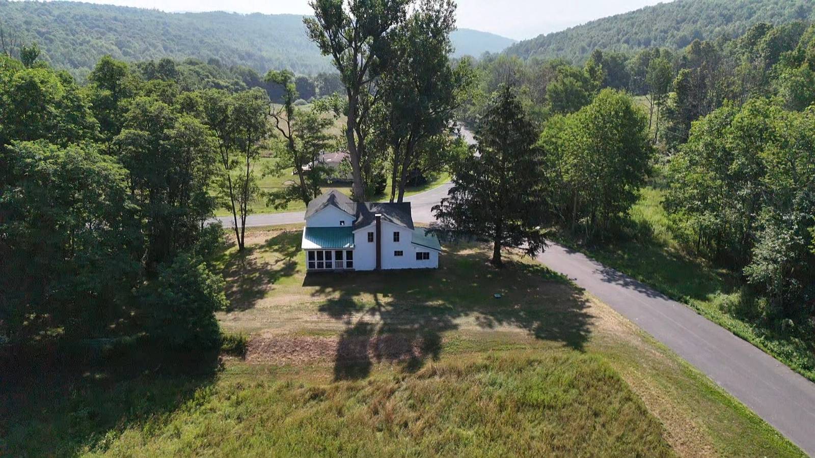 #29 photo, 8 Don Irwin Rd, Prattsville , NY 12468