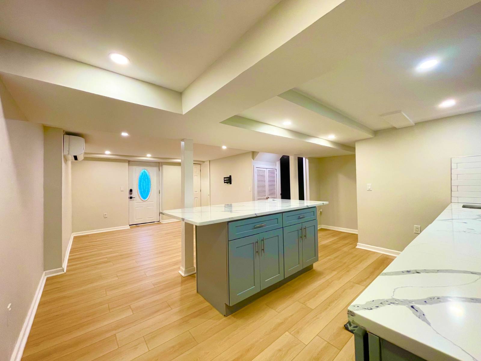 #19 photo, 278 Devonshire Dr, 롱 아일랜드 New Hyde Park , NY 11040