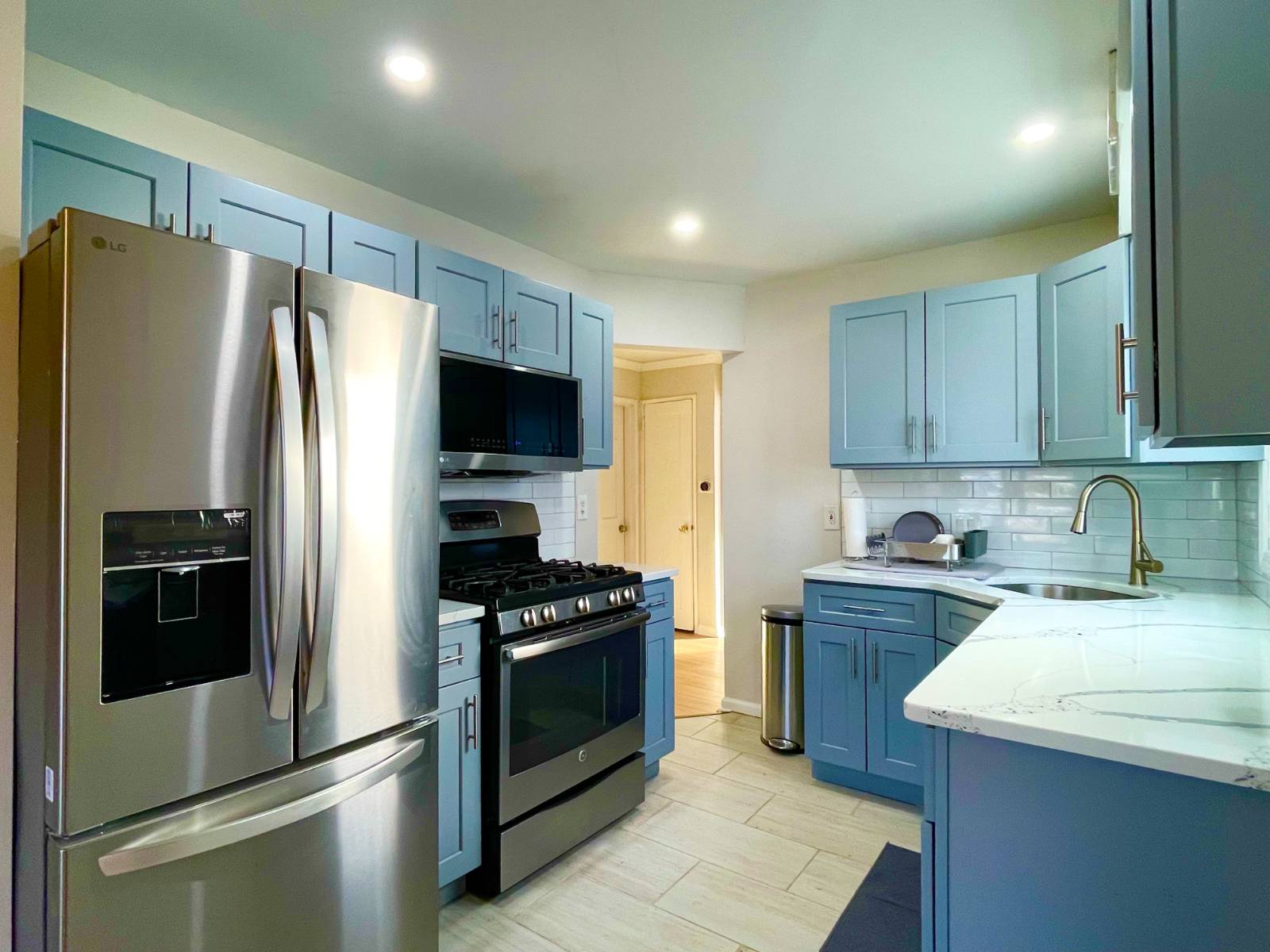 #8 photo, 278 Devonshire Dr, 롱 아일랜드 New Hyde Park , NY 11040