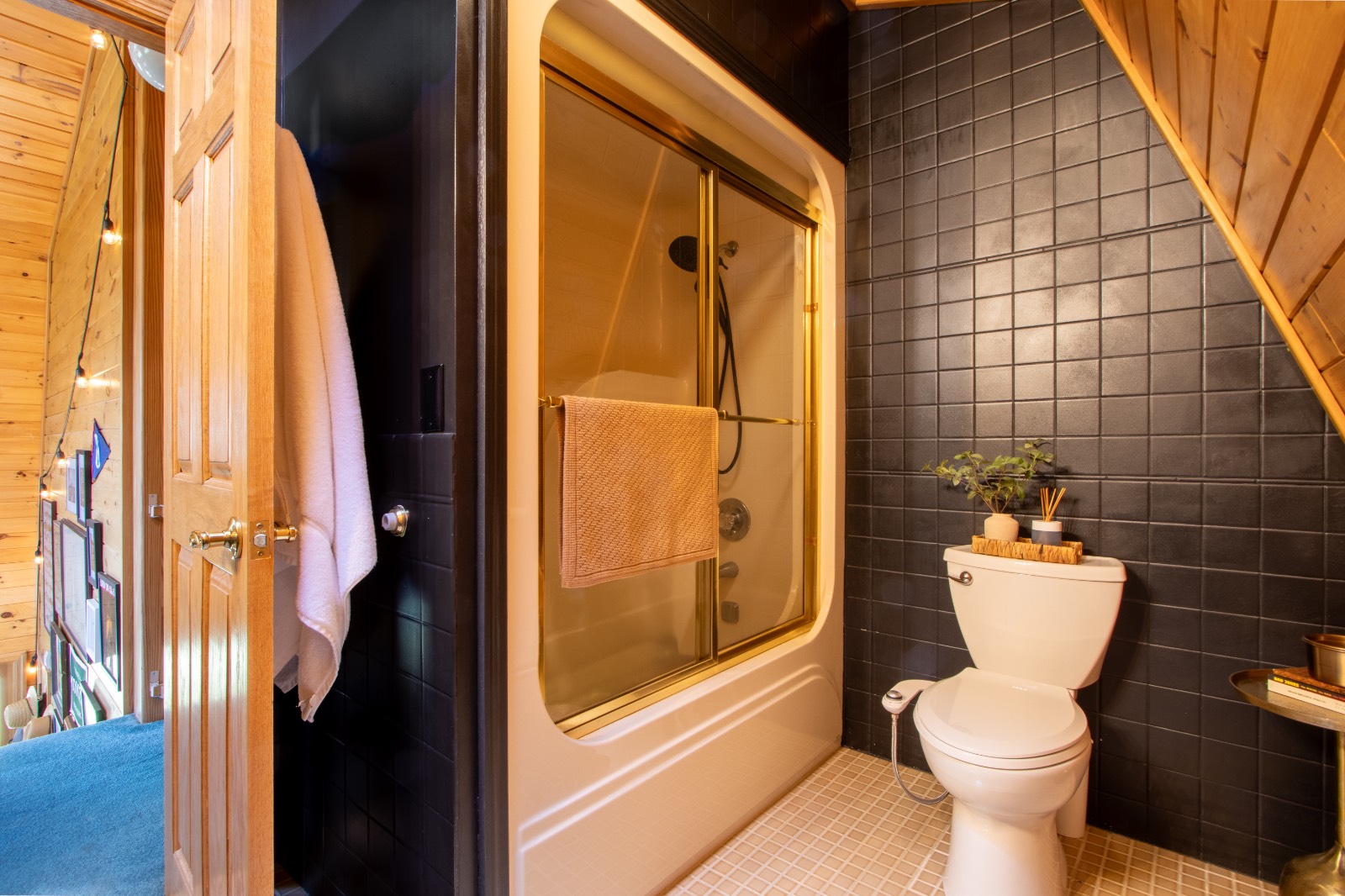 #26 photo, 129 Airport Rd, Deposit , NY 13754