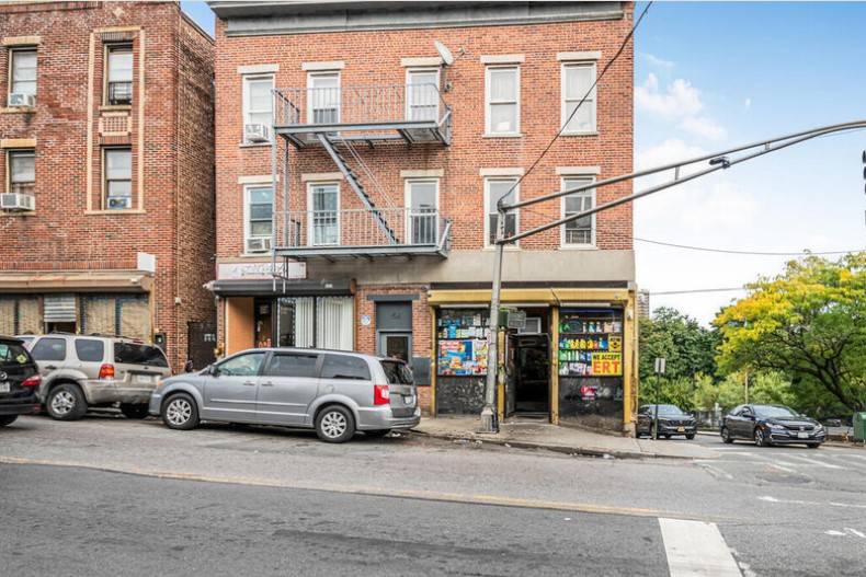 #1 photo, 156 Palisade Ave, Yonkers , NY 10701