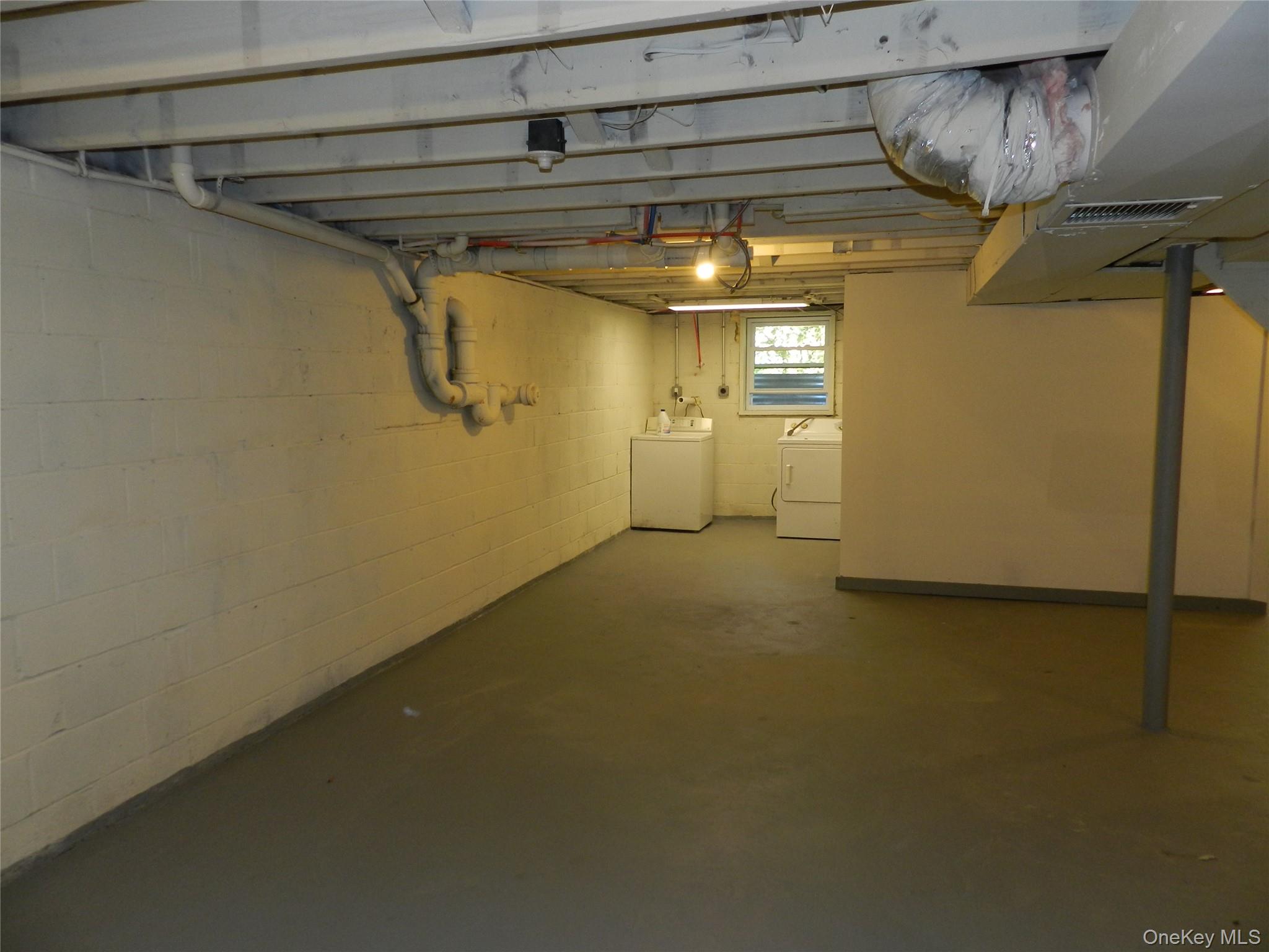 #15 photo, 39 W 3rd Street, Patchogue , NY 11772